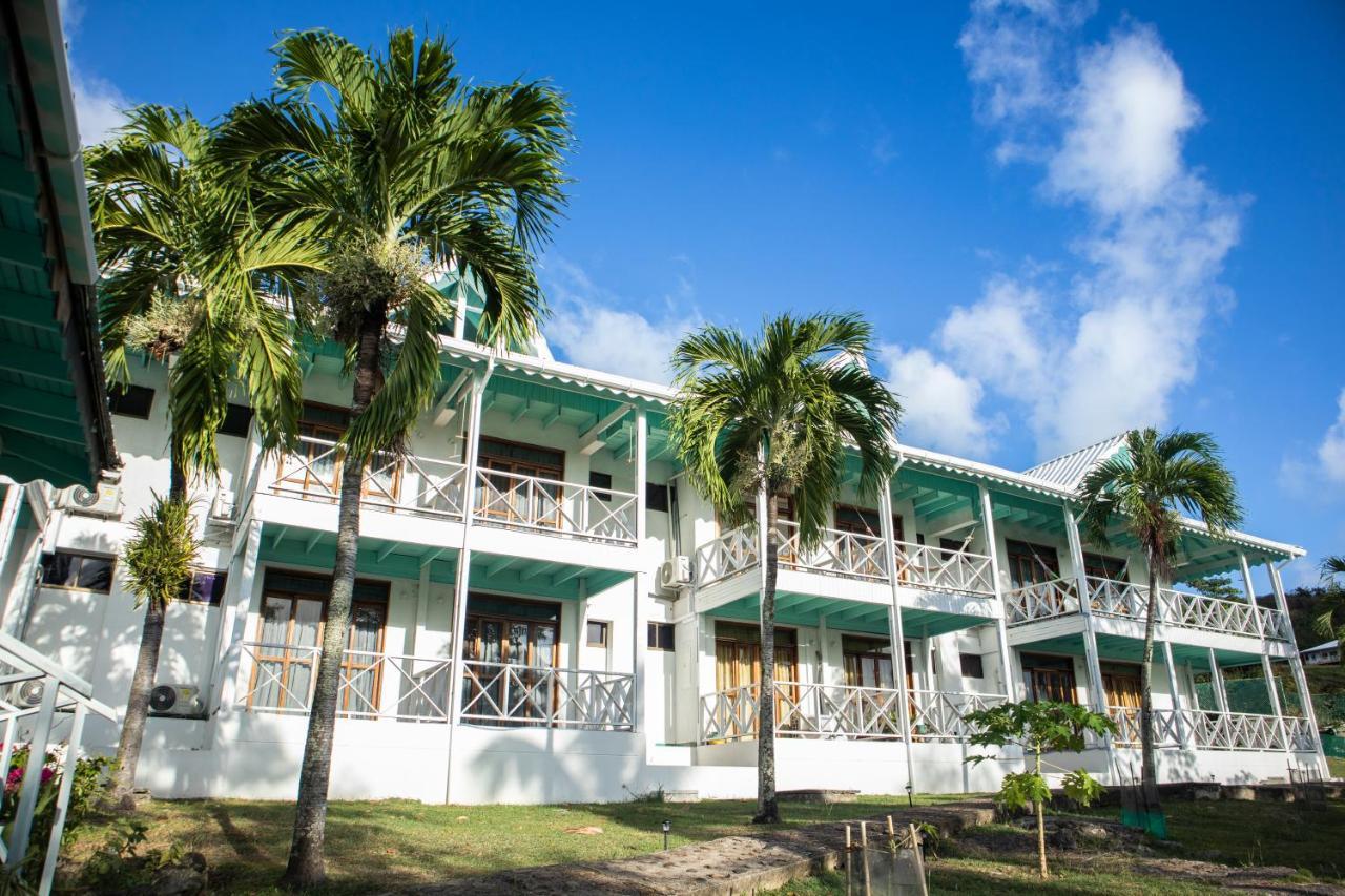 South West Bay Cabanas Fresh Water Bay Exterior photo